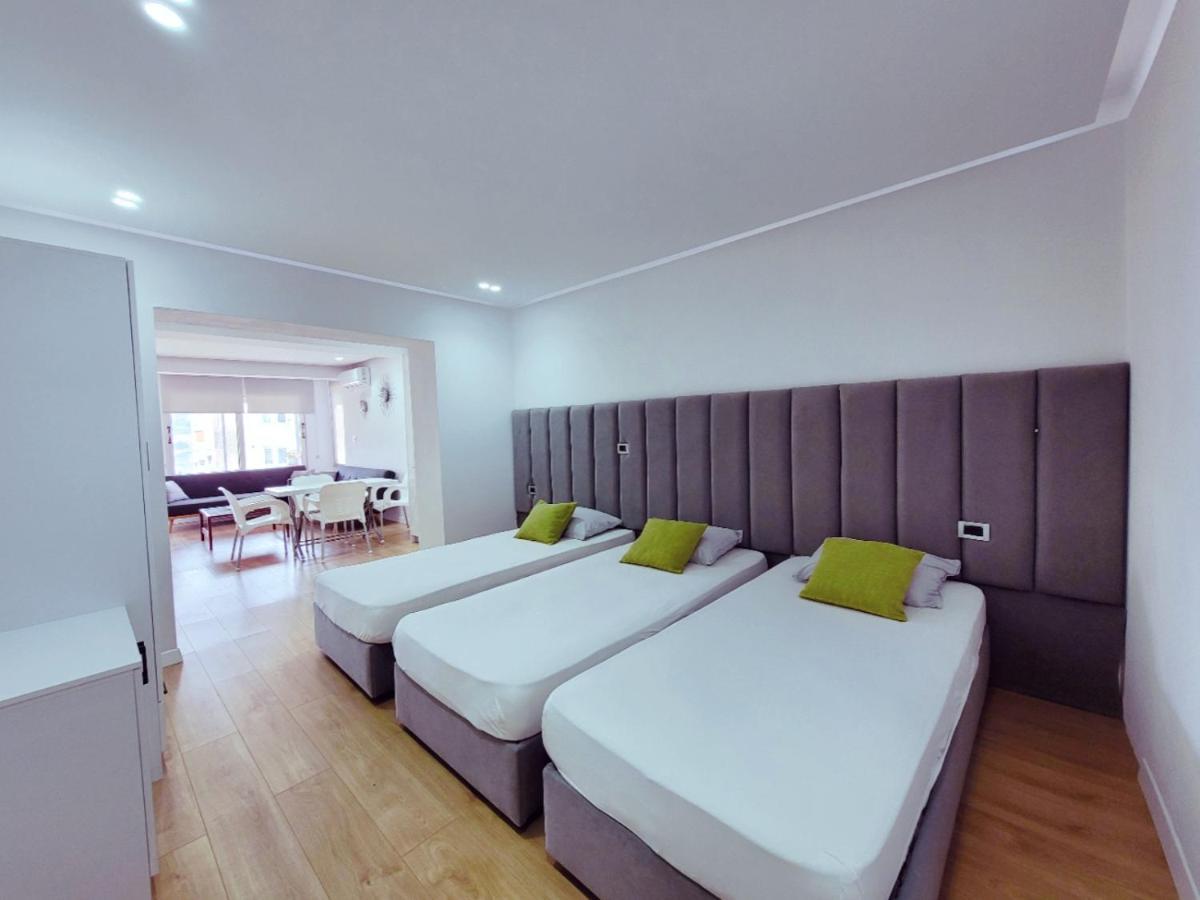 Loi Apartment Sarandë Buitenkant foto