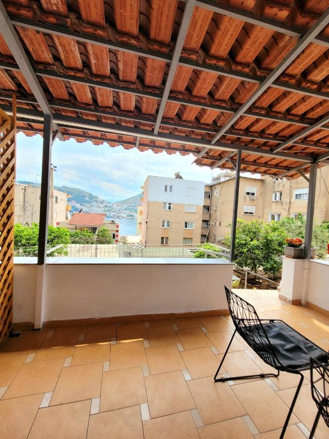 Loi Apartment Sarandë Buitenkant foto